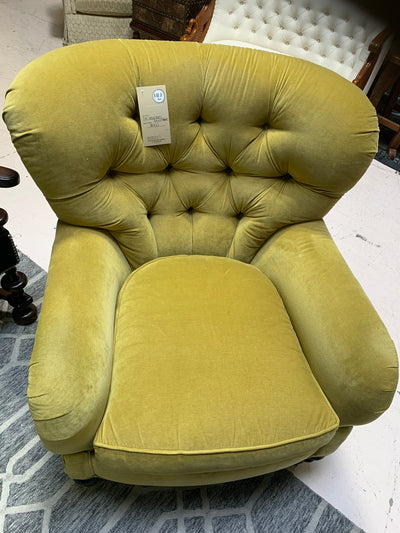Lee Industries Tufted Accent Chair