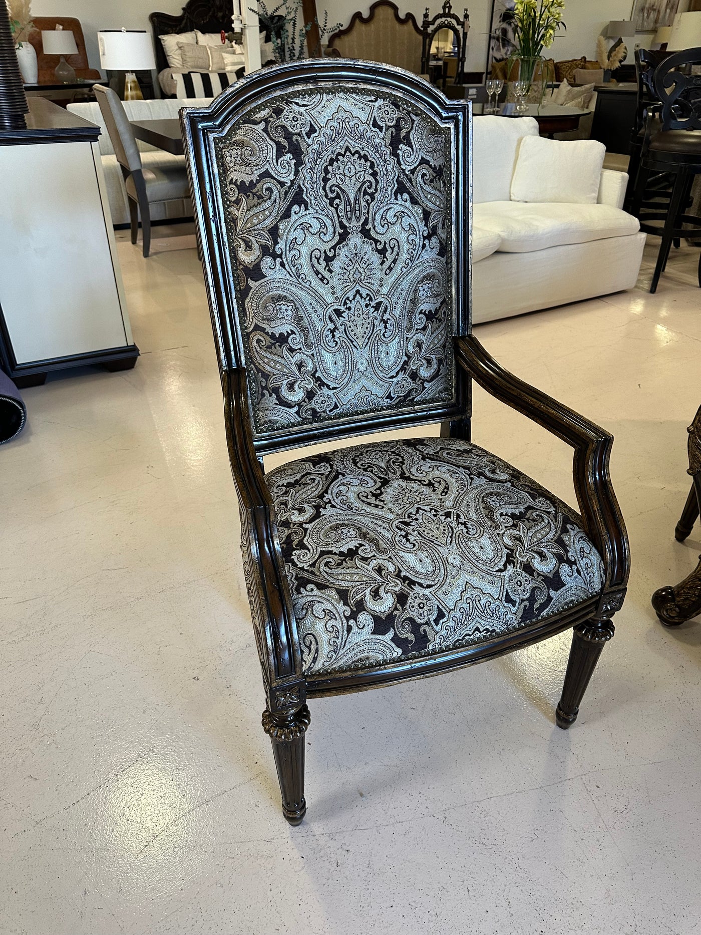 Marge Carson Trianon Court Dining Table & Chairs Set