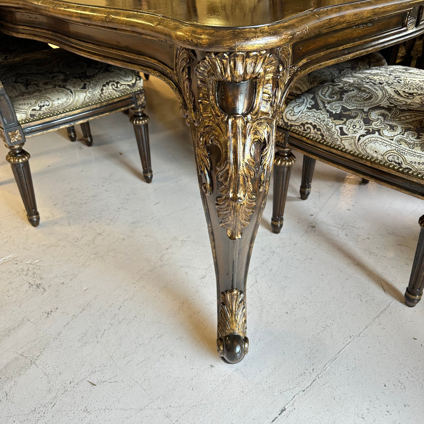 Marge Carson Trianon Court Dining Table & Chairs Set