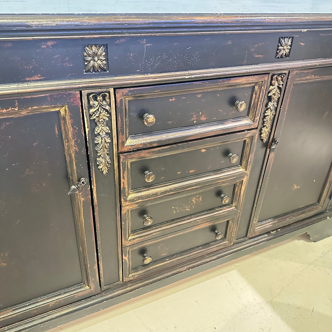 Habersham Oxfordshire Garland Dresser Cabinet