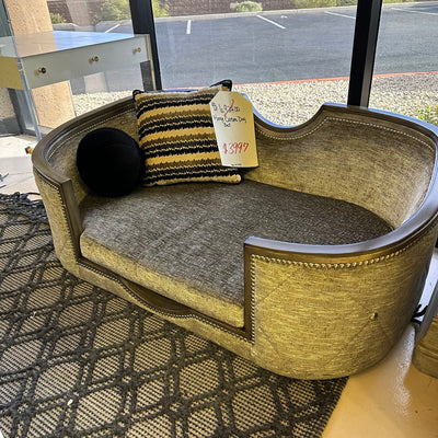 New Marge Carson Luna Dog Bed