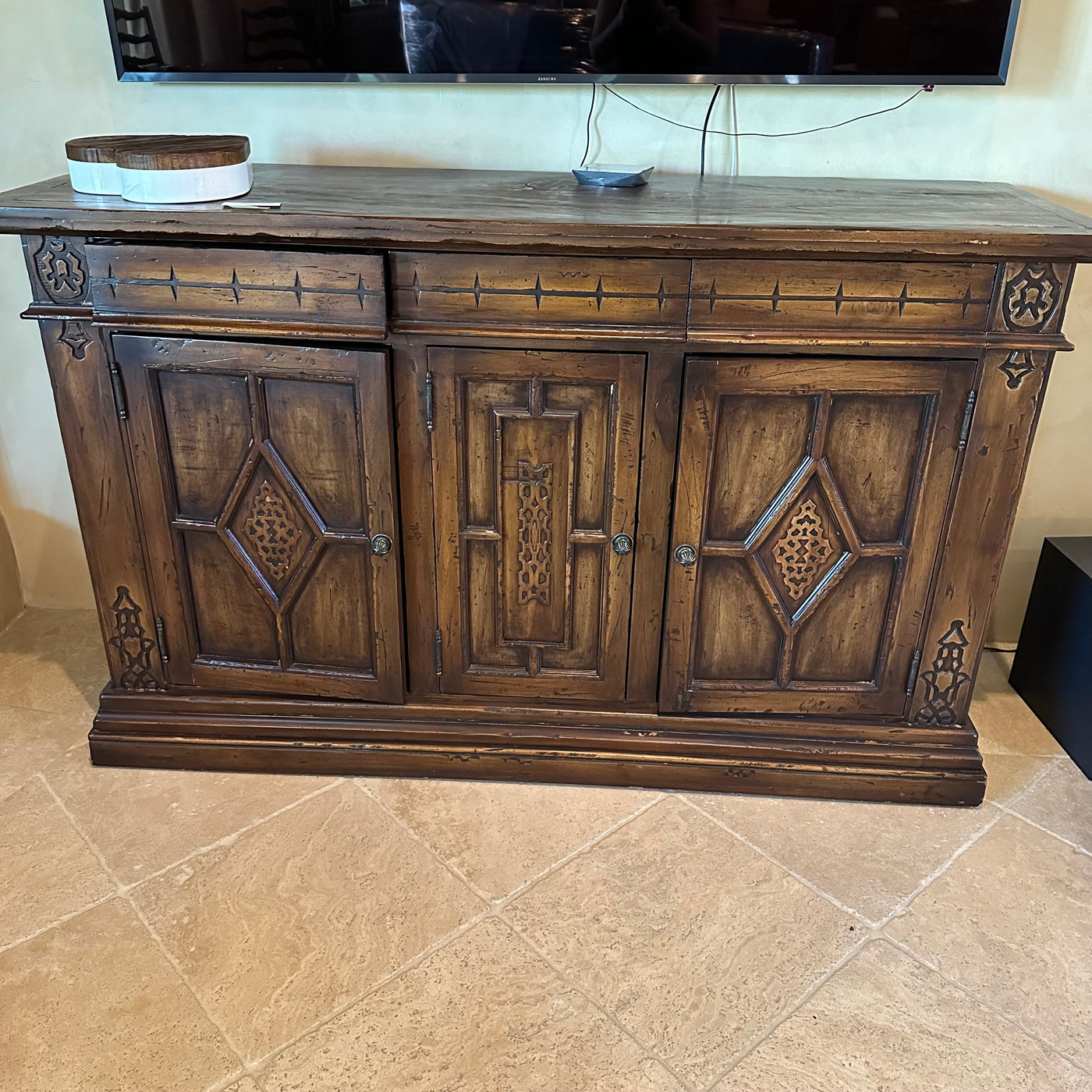 Wood credenza