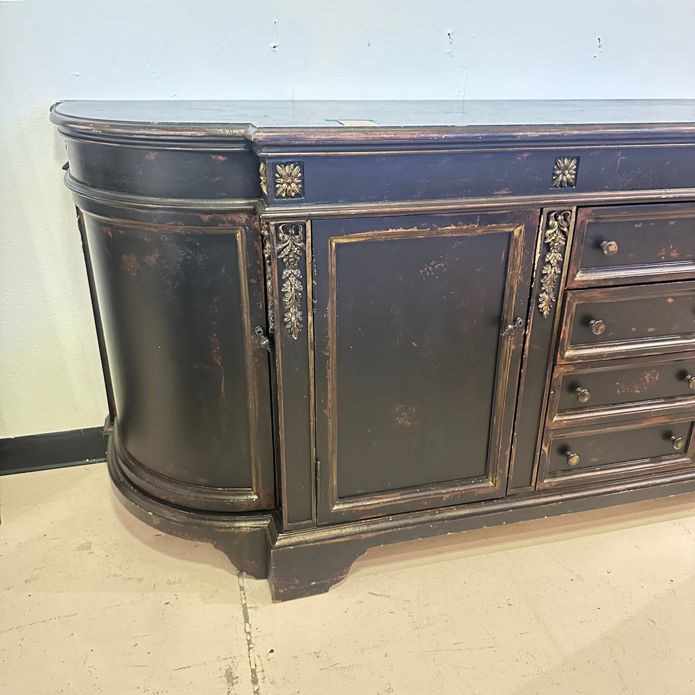 Habersham Oxfordshire Garland Dresser Cabinet