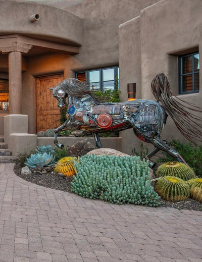 Innovation Sculpture Arabian Metal horse