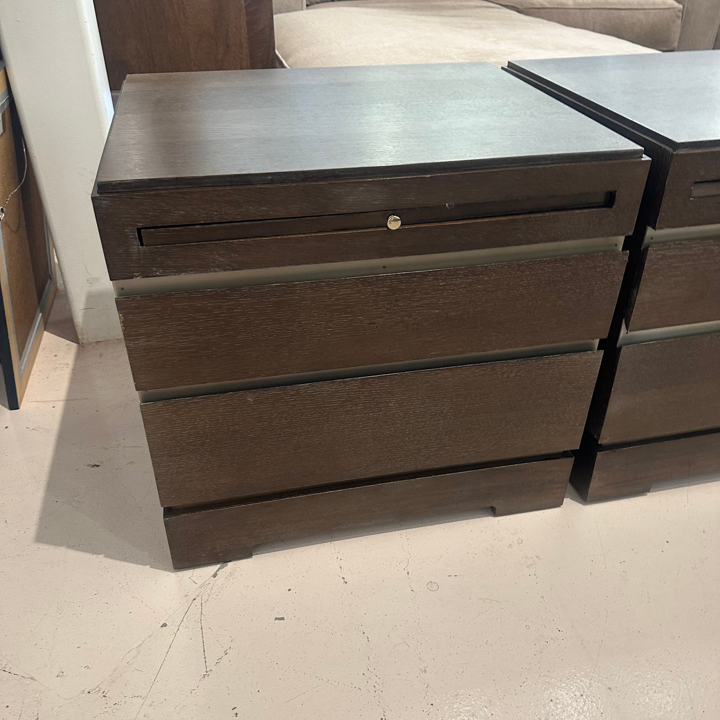 Vanguard Modern Nightstands