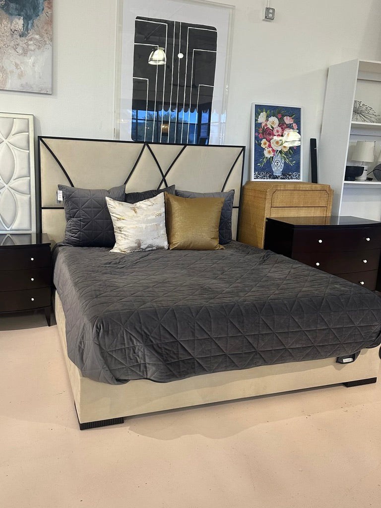 Christopher Guy Dior King Low Platform Bed