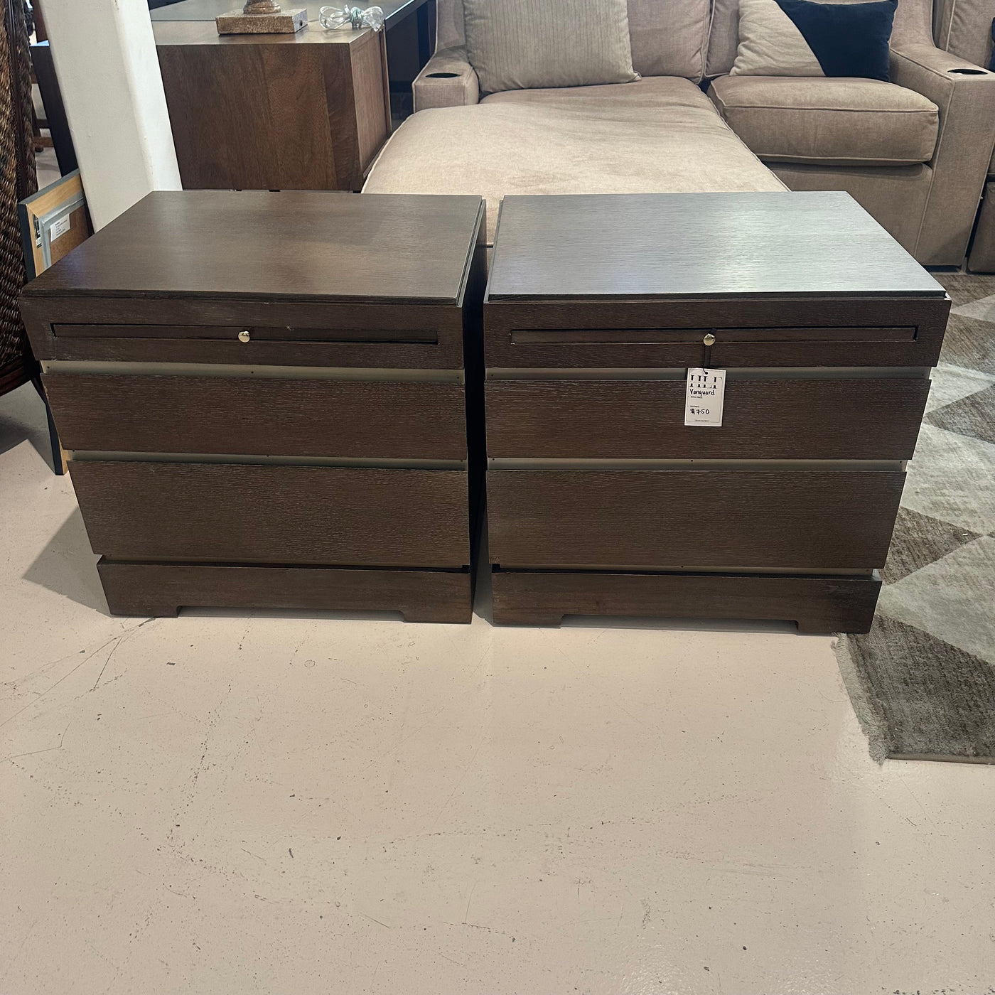 Vanguard Modern Nightstands