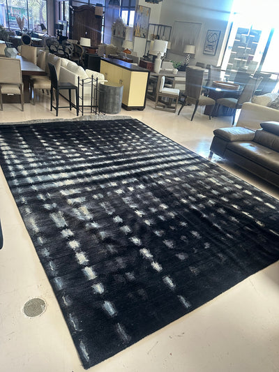 Hand woven Contemporary area rug