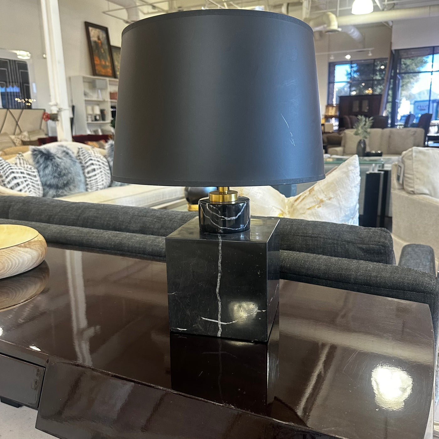 Robert Abbey Canaan Onyx Black Brass Table Lamp