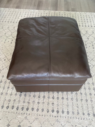 Arizona Leather Custom Catera Sofa & Ottoman
