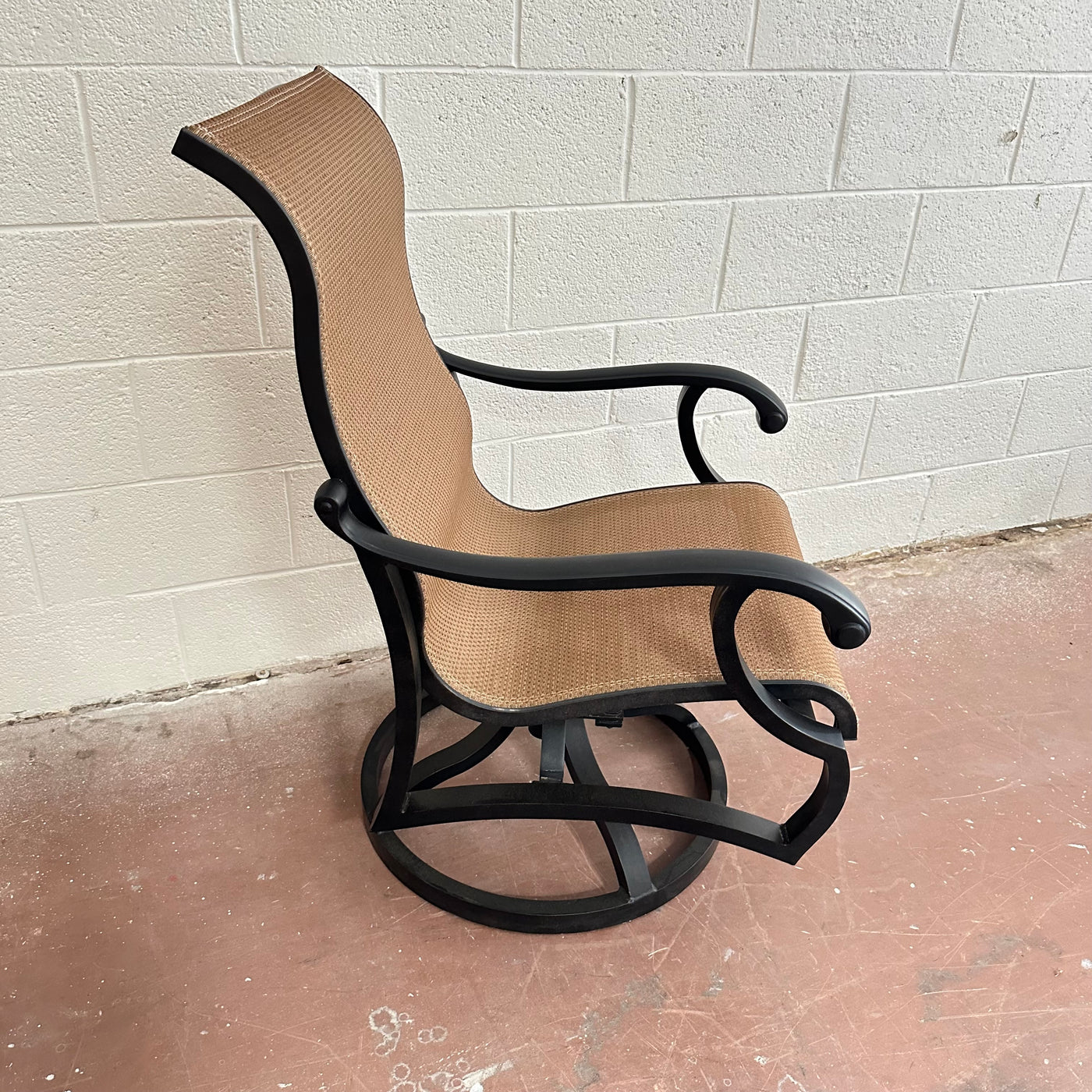 Mallin Georgetown Sling  Swivel Chair and Ottoman