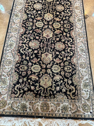 18’ x 3’ Hand Knotted Indian Jaipur Runner